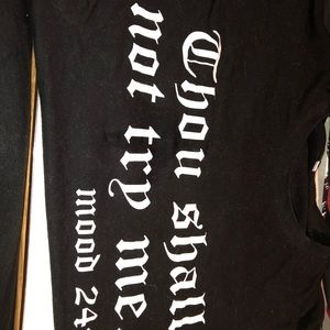 Men’s cotton t shirt.